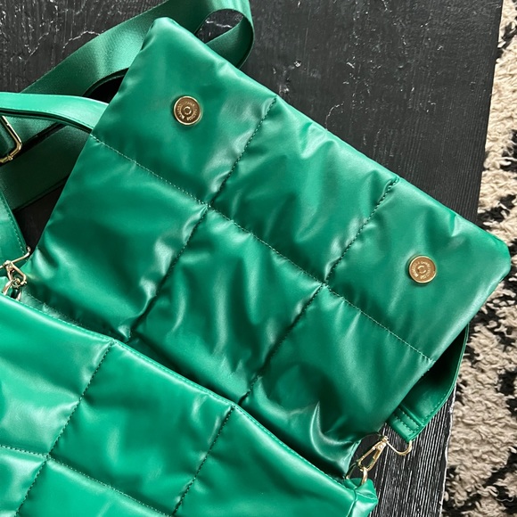 Anthropologie Kelly Green Faux Leather Quilted Pillow Purse Crossbody - Picture 5 of 16
